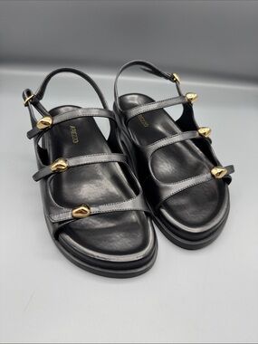 Arezzo Women's Felice Flat Sandals